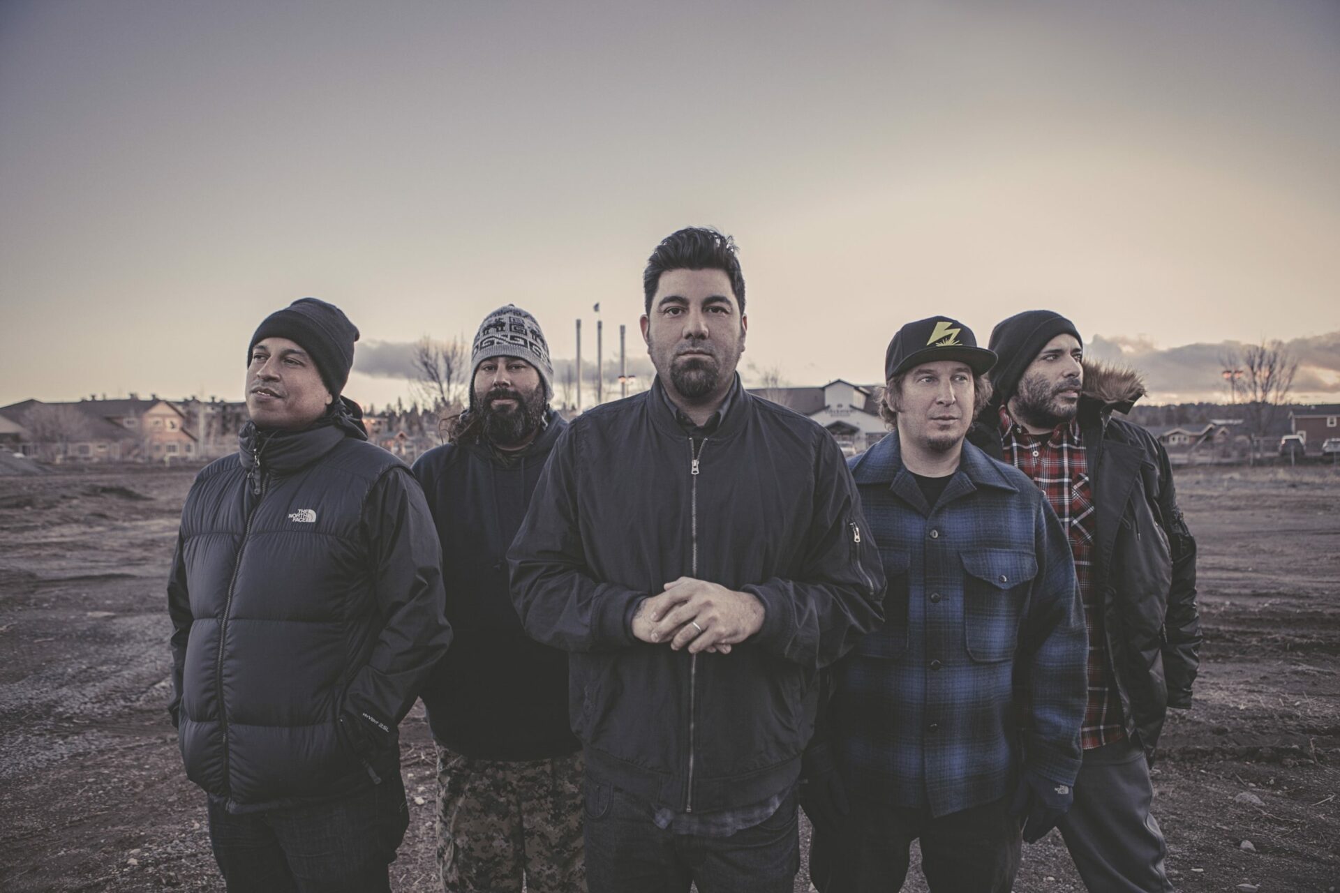 Deftones vydajú koncom roka nový album