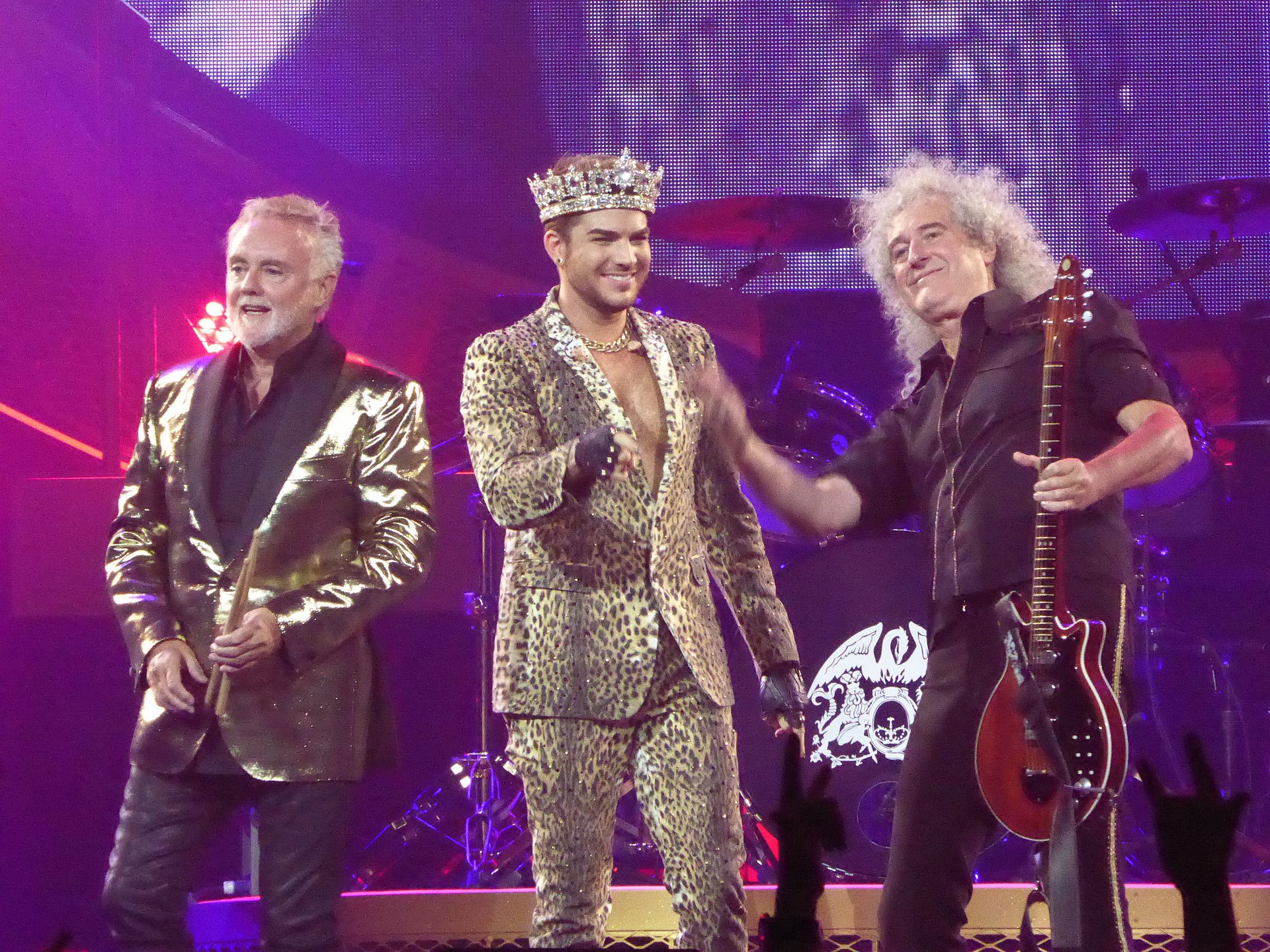 Jednohodinový zostrih z turné QUEEN & ADAM LAMBERT